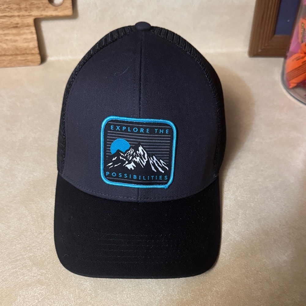 Gerry navy hat explore the possibilities l/xl